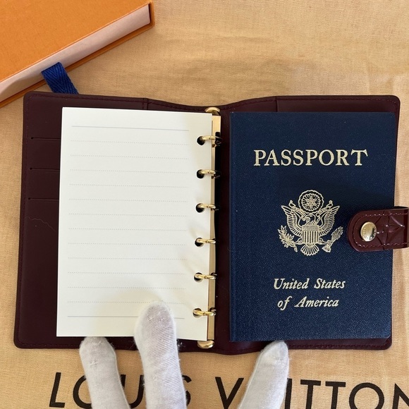 Louis Vuitton Verni Agenda PM Burgundy EUC 2010 - Picture 6 of 16